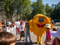 Третья смена оздоровительных лагерей для школьников открылась в Мурманске